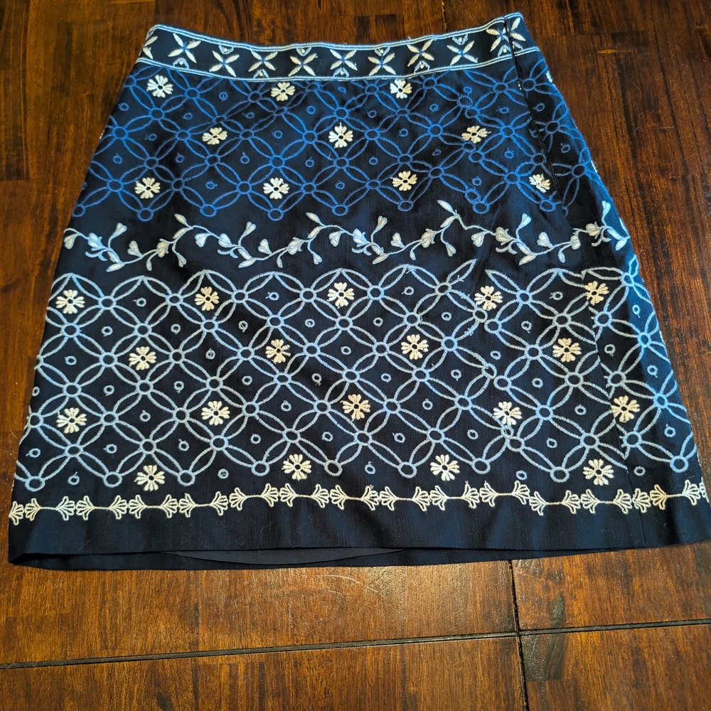 LOFT Navy and White A-Line Skirt